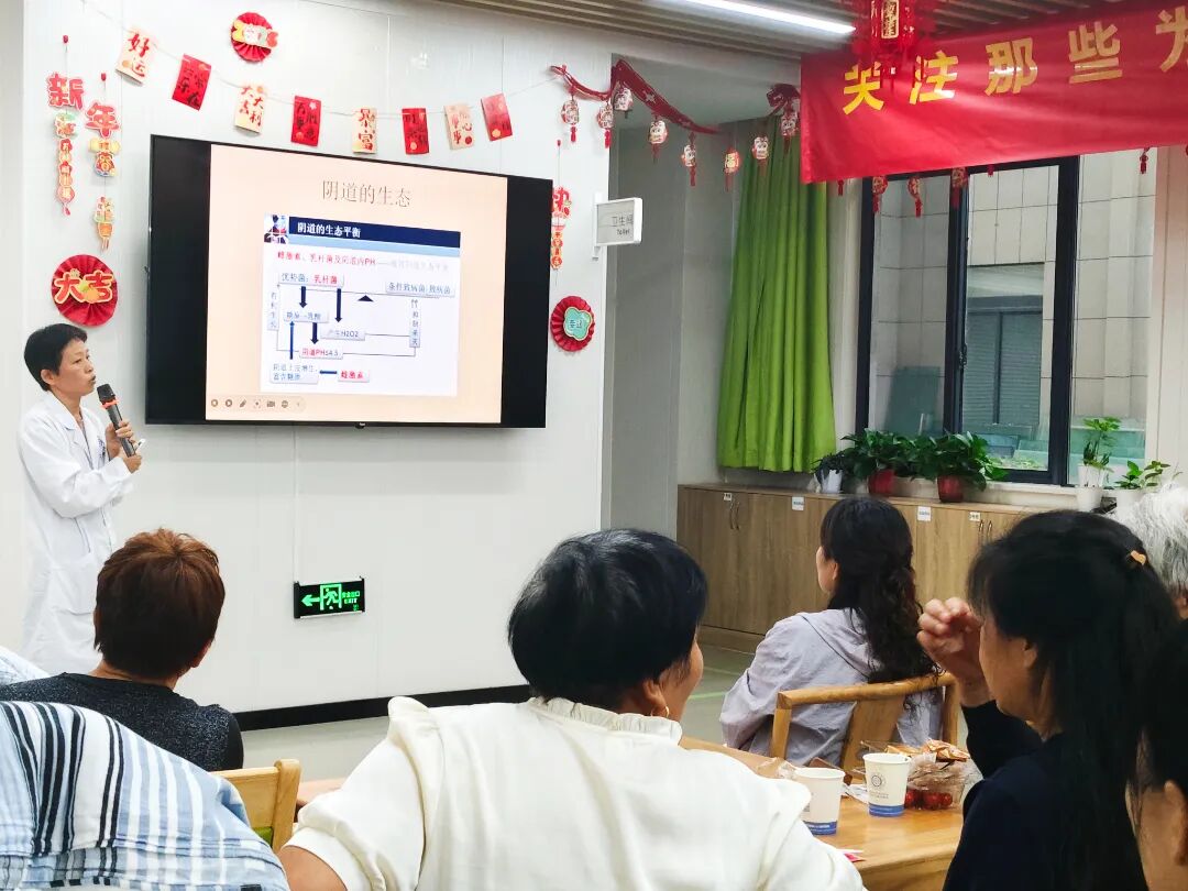 &ldquo;双节送健康 义诊暖人心&rdquo;华安专家面对面，解惑又暖心